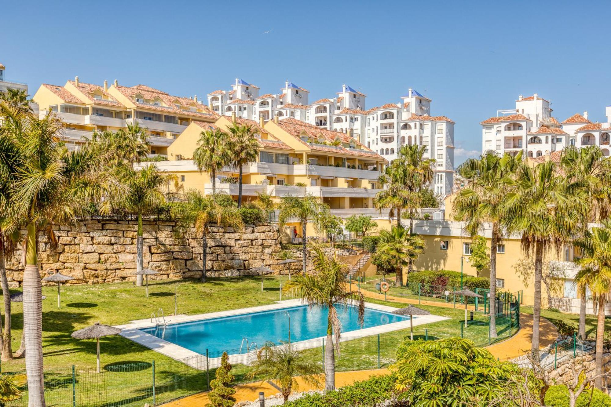 Hanami Puerto Alto Pa 3-5 Estepona Bagian luar foto